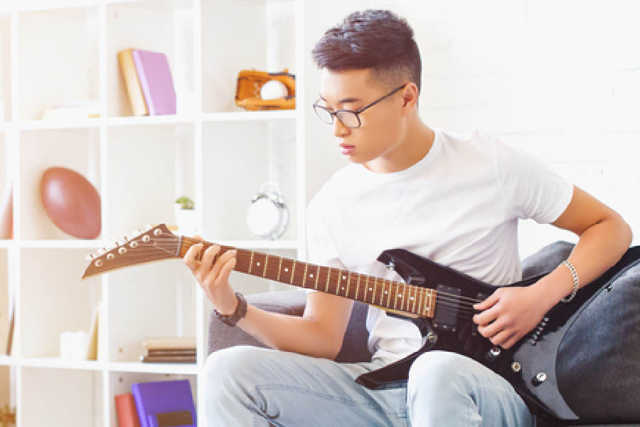 Learning the Guitar Left-Handed: What You Need to Know
